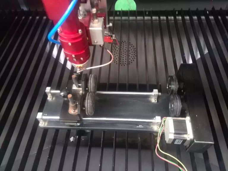 Ck1390 150W 25mm Laser Cutting Machine