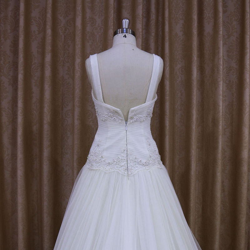 New Arrival Sleeveless Vintage Style Wedding Dresses