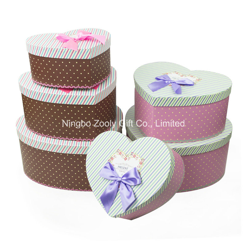 Hearted Shape Special Textured Paper Matched Color Gift Packing Boxes with Ribbon Bow