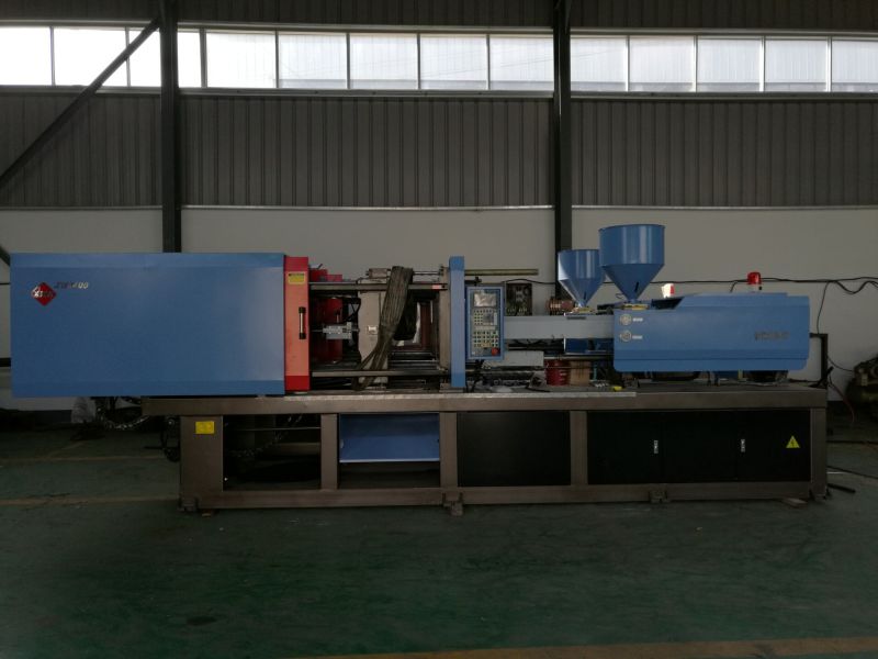 Servo Energy Saving Injection Molding Machine for Crates and Buckets