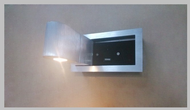 Aluminum 360 Degree Swivel Rotation Headboard LED Wall Lamp