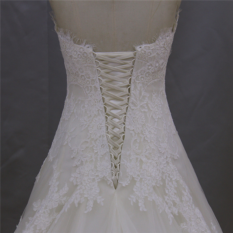 High Quality Lace Applique Bridal Dress Wedding Gown