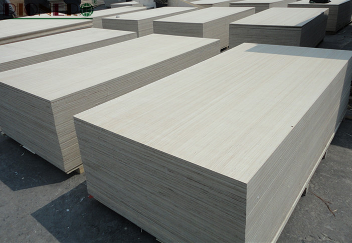 Bintangor Commercial Plywood Board with Combi Core for Middle East Market