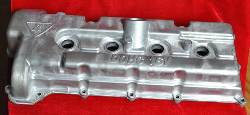 Aluminum Die Casting Parts of 4-Cylinder Engine Cover