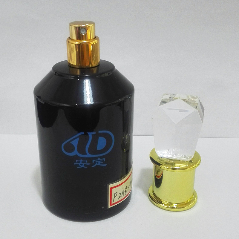 P248 Wholesale Colored Raw Material Empty Pet Perfume Bottle 100ml