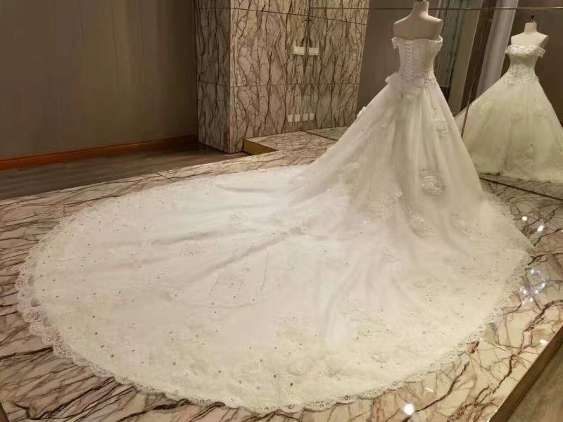 New Arrival 2017 Top Princess Marriage Wedding Dresses with Long Train