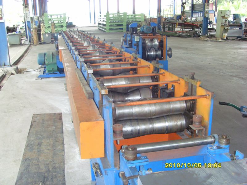 Traffic Safety Guard Rails Machine