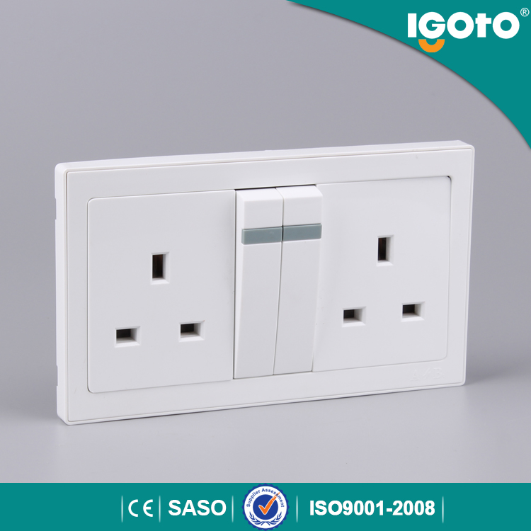 Igoto Double 13A 250V Switched Socket 146 Type