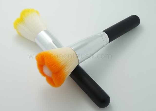 Free Sample Mineral Makeup Brush Flower Powder Brush