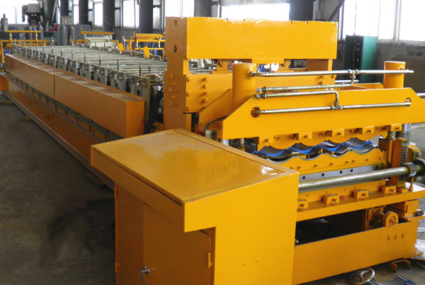 BH Glazed Tile Roll Forming Machine