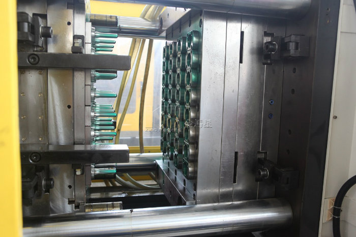 Plastic Injection Machine for Bottle Cap or Handle