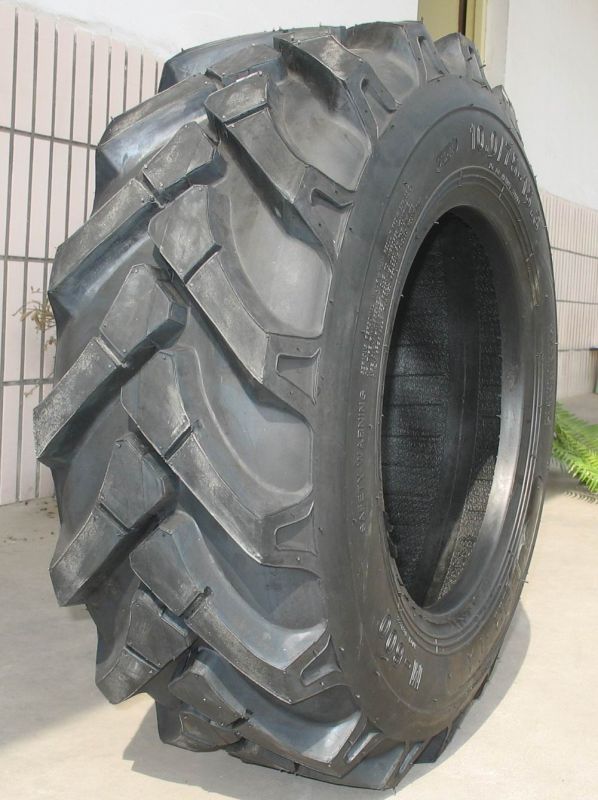 M600 Fresh Pattern Implement Tyre