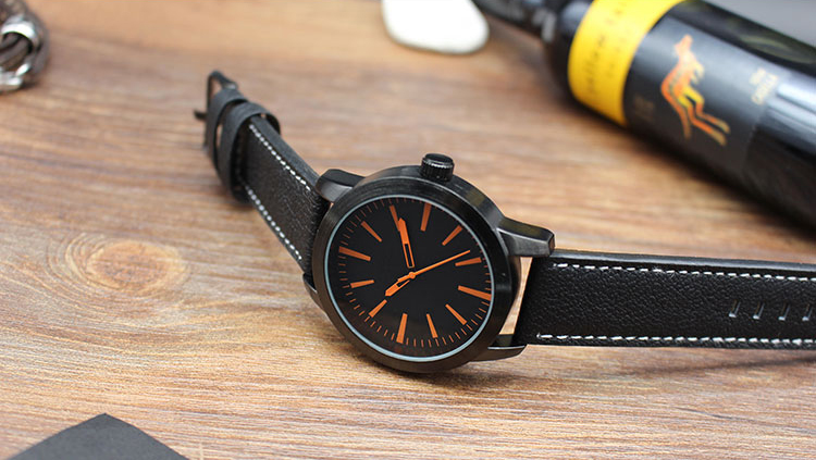 Genuine Leather Watch Fashion Alloy Watch Hl-304