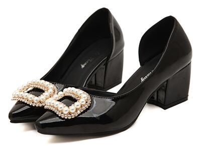 Elegant Rhinestone Shoe Buckle for Women's Dress Shoes with Pearl