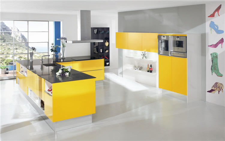 High Gloss Fashionable MDF Kitchen Cabinet