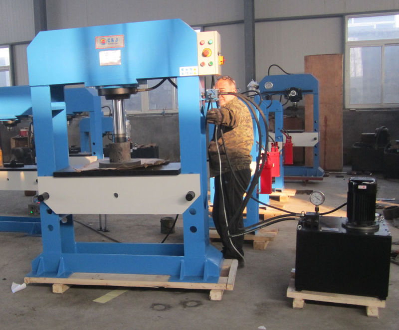 Ce Two-Speed Gantry/Bridge Workshop Hydraulic Press with Bending Function (HP-100)