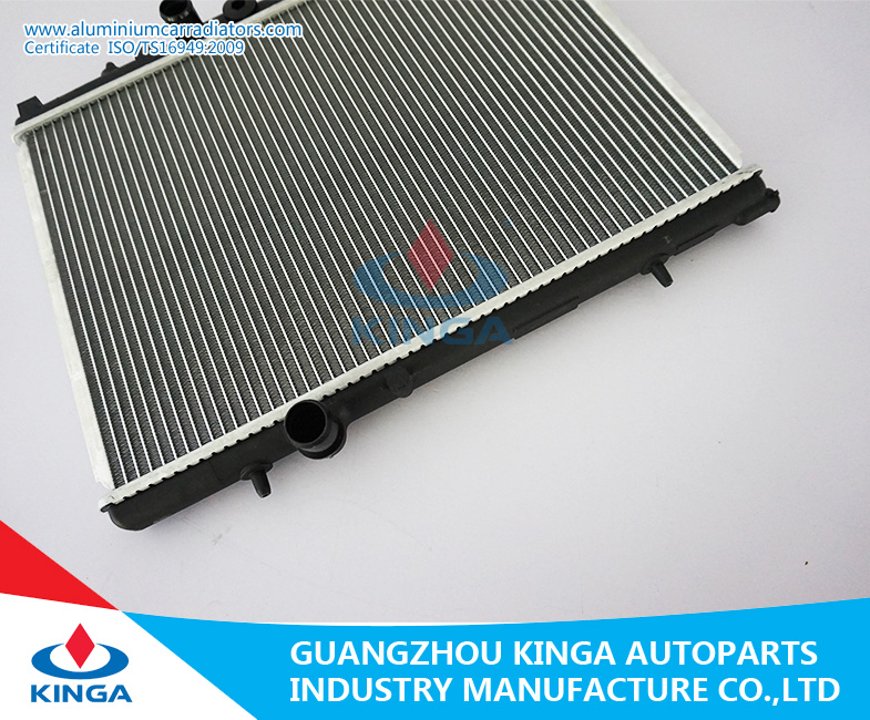 Aluminum Core Plastic Tank Car Radiator for Peugeot 206 Year 2001