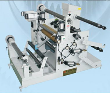 Automatic Screen Protector Film Slitting Laminating Machine (DP-1600)