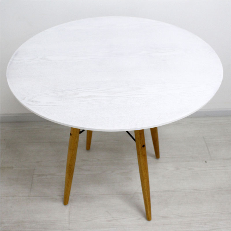 Modern Solid Wooden Dining Table with Famous Design