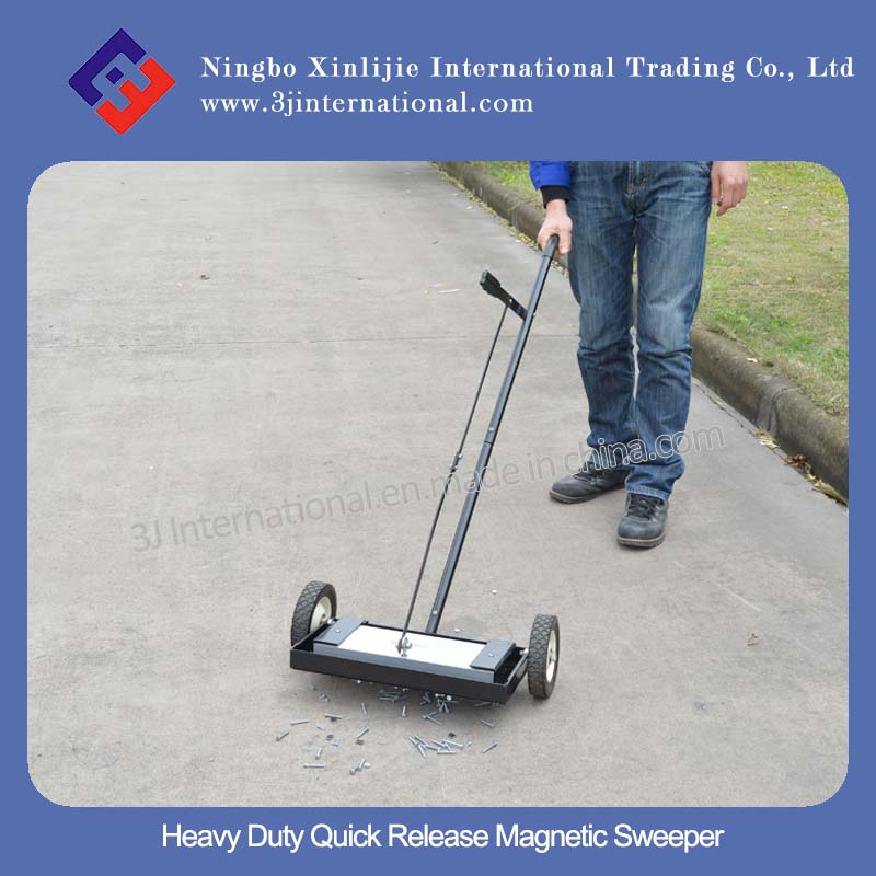 Magnetic Sweeper with Release