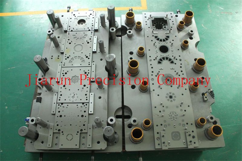 Metal Bending Parts Progressive Die/Step Mould Precision Steel