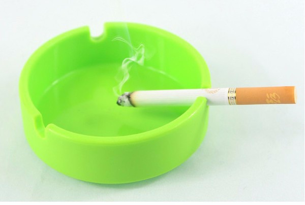 Multi-Color Eco Friendly Washable Shatterproof Silicone Ashtray