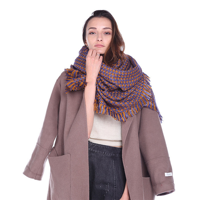 Knitted Scarves: Fashion Loop Wrap for Women