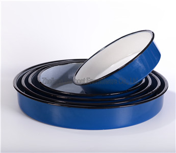 Enamel Round Food Tray Set