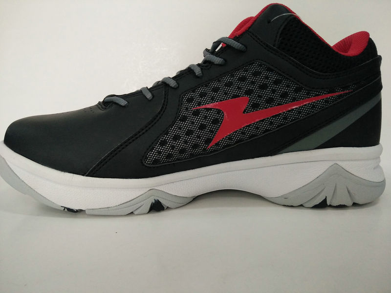 Good Quality White PU Basketball Shoes for Men