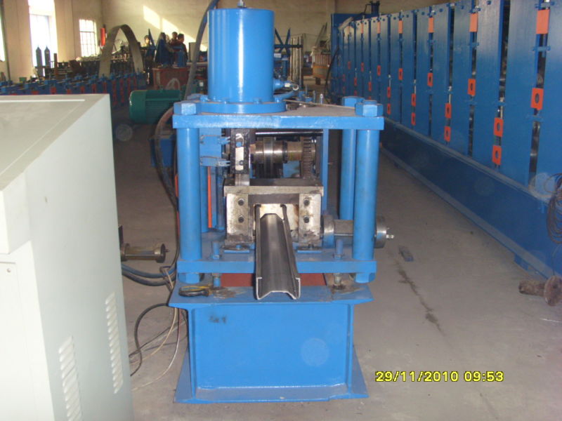 Z-Shaped Purlin Forming Machine