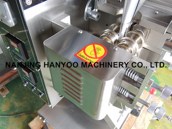 High Quality Film Forming Sachet Packaging Machine Vertical Pouch Packing Machine