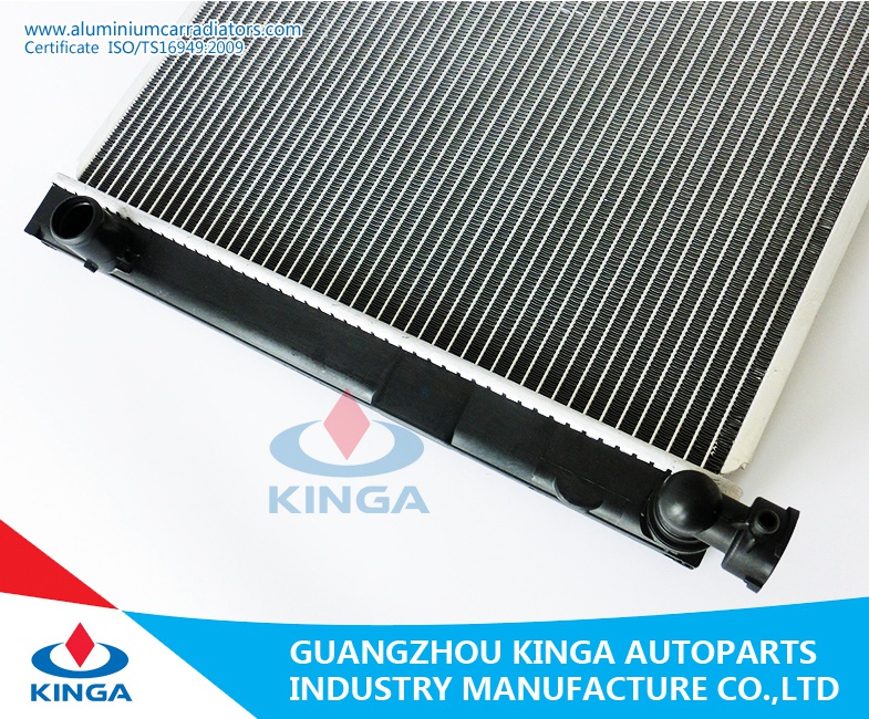 Auto Parts Aluminum Radiator for Mitsubishi Endeavor'04-11 at OEM Mr571067 Cooling System