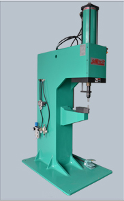 Clinching Machine with Pneumatic Hydraulic Cylinder