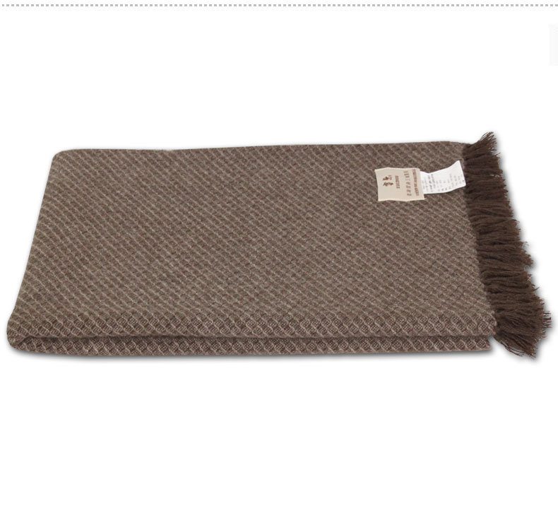 682015 Luxury 100% Yak Jacquard Blanket