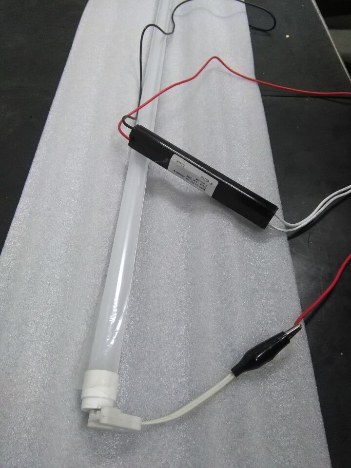 Factory Directly Sell 220V High Lumen LED Milky 1.2m Sensor LED Tube Light