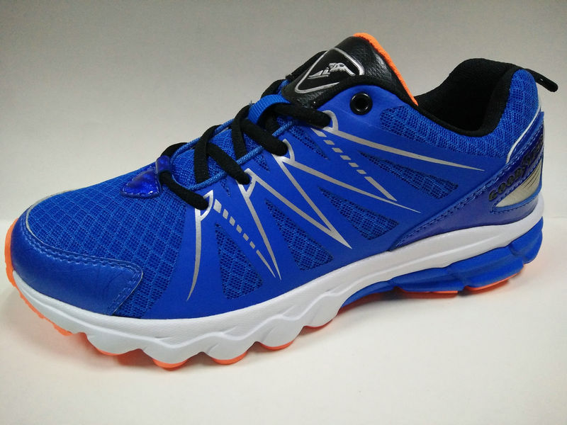 3 Color Men's Fashion Mesh Breathable Running Shoes