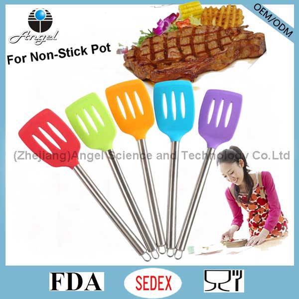 Hot Sale Silicone Slotted Spatula for Chritmas Holiday Ss10