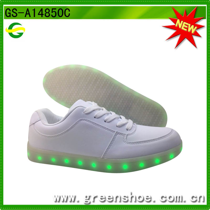 Good Quality LED Light Casual Shoes