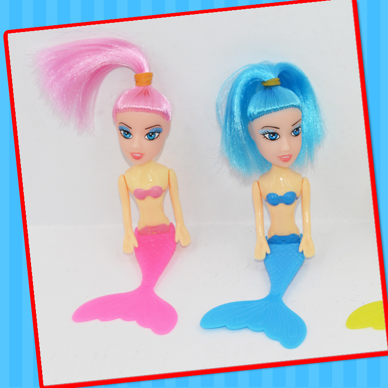 Plastic Sea Mermaid Girl Toy with Candy