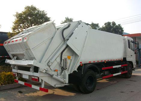 Dongfeng 4X2 Small Garbage Truck