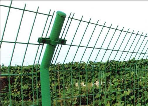 Bilateral Welded Mesh Fence