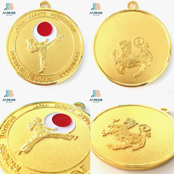 Supply Cheap Custom 70*3mm Gold Sport Metal Karate Trophies Medal with Ribbon