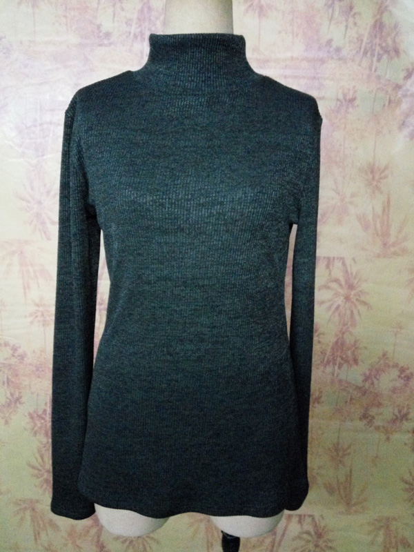 Fashion Slim Fitted Turtle Neck Custom Ladies and Girl Tops