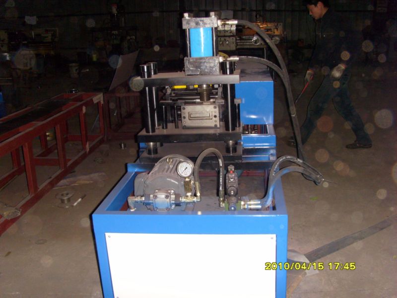 Automatic Wall Angle Cold Roll Forming Machine