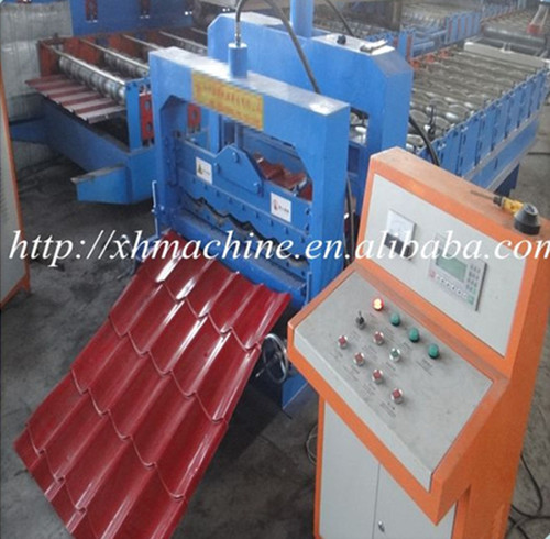 Glazed Tile Forming Machine Making Steel Roofing Tiles