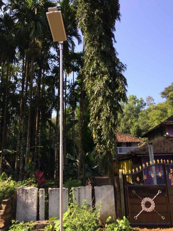 Ce/RoHS/IP65 Apporoved All in One Solar Street Light