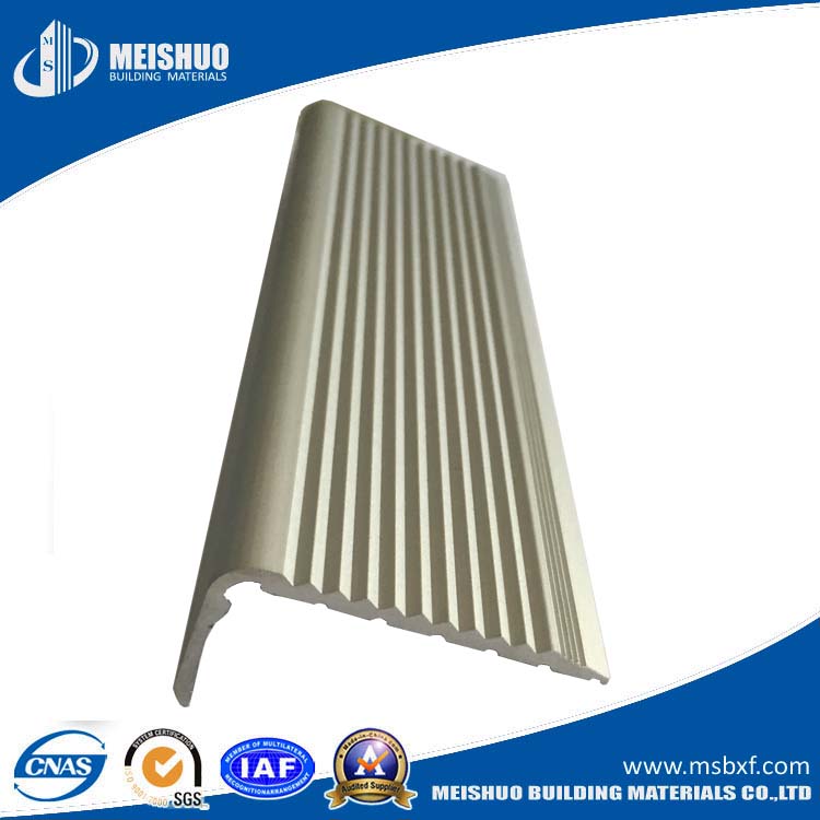 Hot Selling Aluminium Non-Slip Stair Tread Nosing