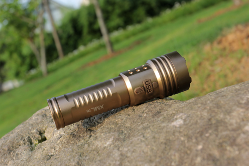 Multi-Purpose LED Flashlight with Li-ion Battery