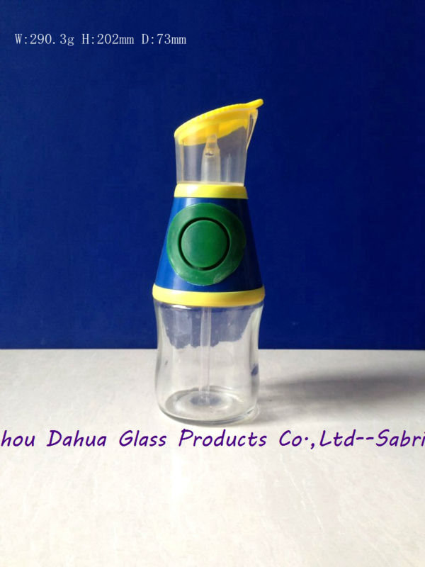 Beaked Clear Glass Oil Bottles with Plastic Lid