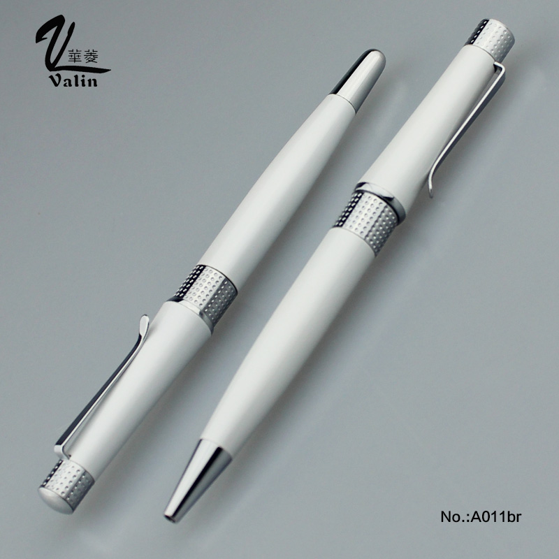 Newly Designed Promotional Black Metal Ball Pen